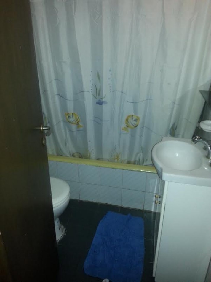 CHALET 5 AMBIENTES EN LOTE PROPIO. PARQUE LURO