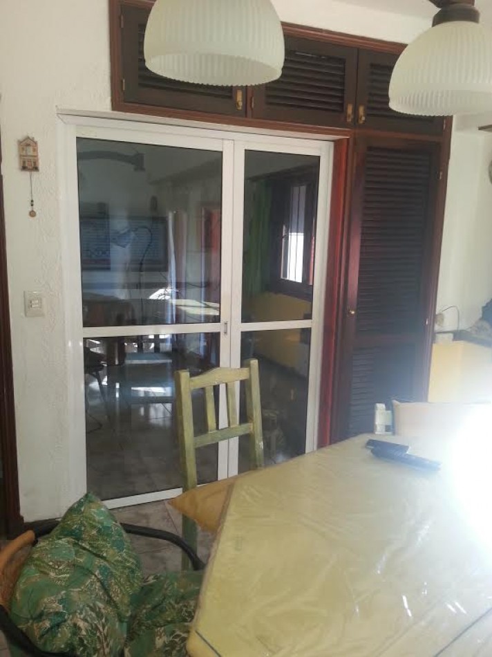 CHALET 5 AMBIENTES EN LOTE PROPIO. PARQUE LURO