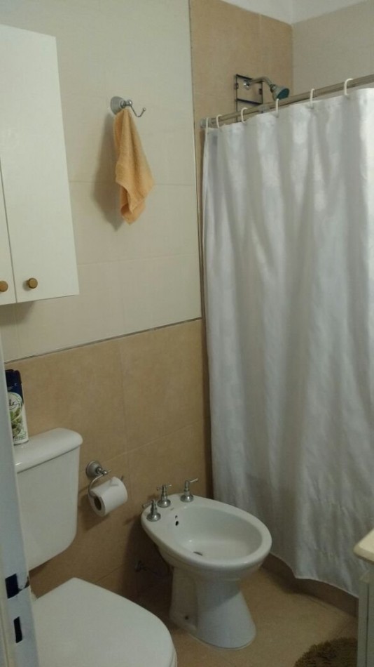 DEPARTAMENTO TIPO PENTHOUSE CON VISTA PARCIAL AL MAR DE 4 AMBIENTES . ZONA GUEMES