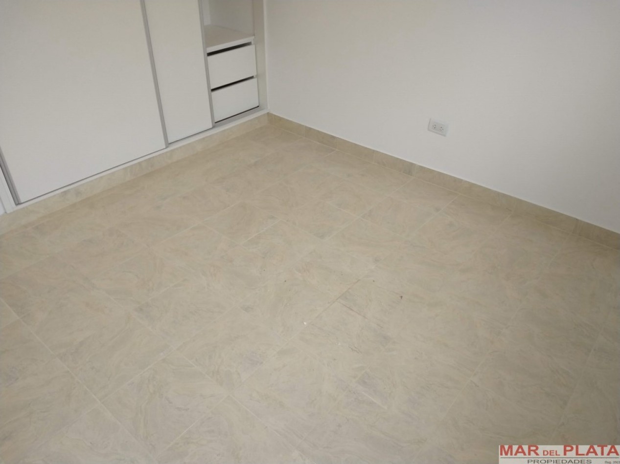 Duplex tres ambientes a Estrenar. San Jose