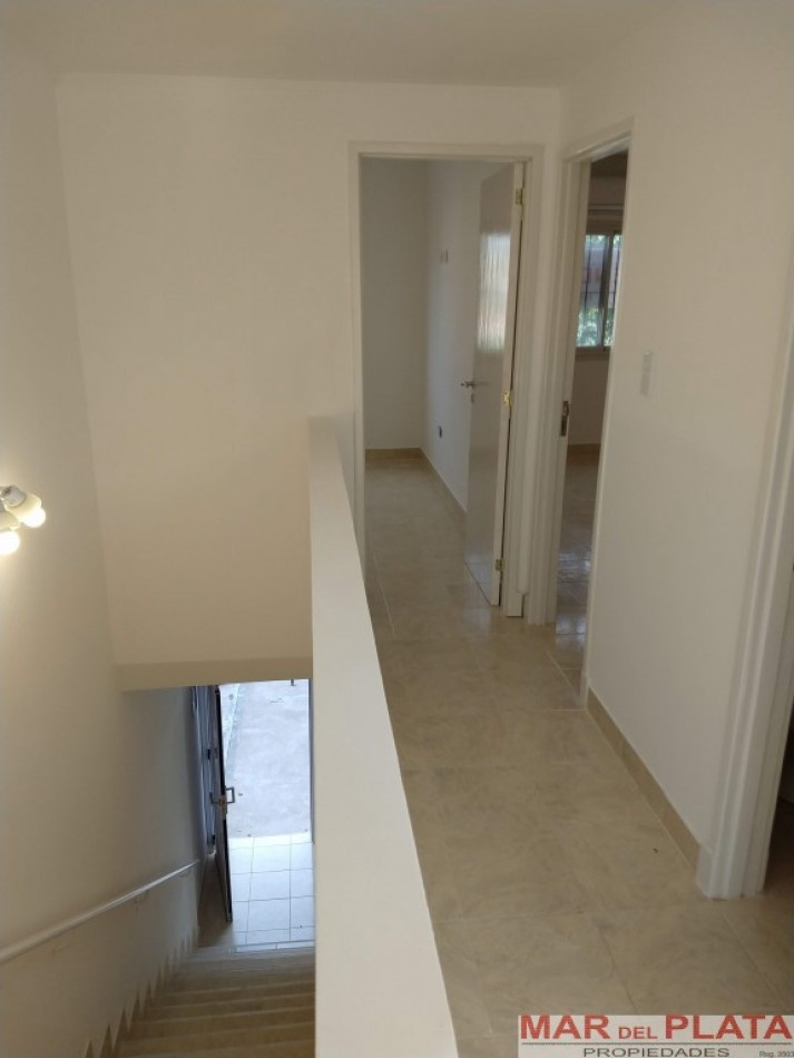 Duplex tres ambientes a Estrenar. San Jose