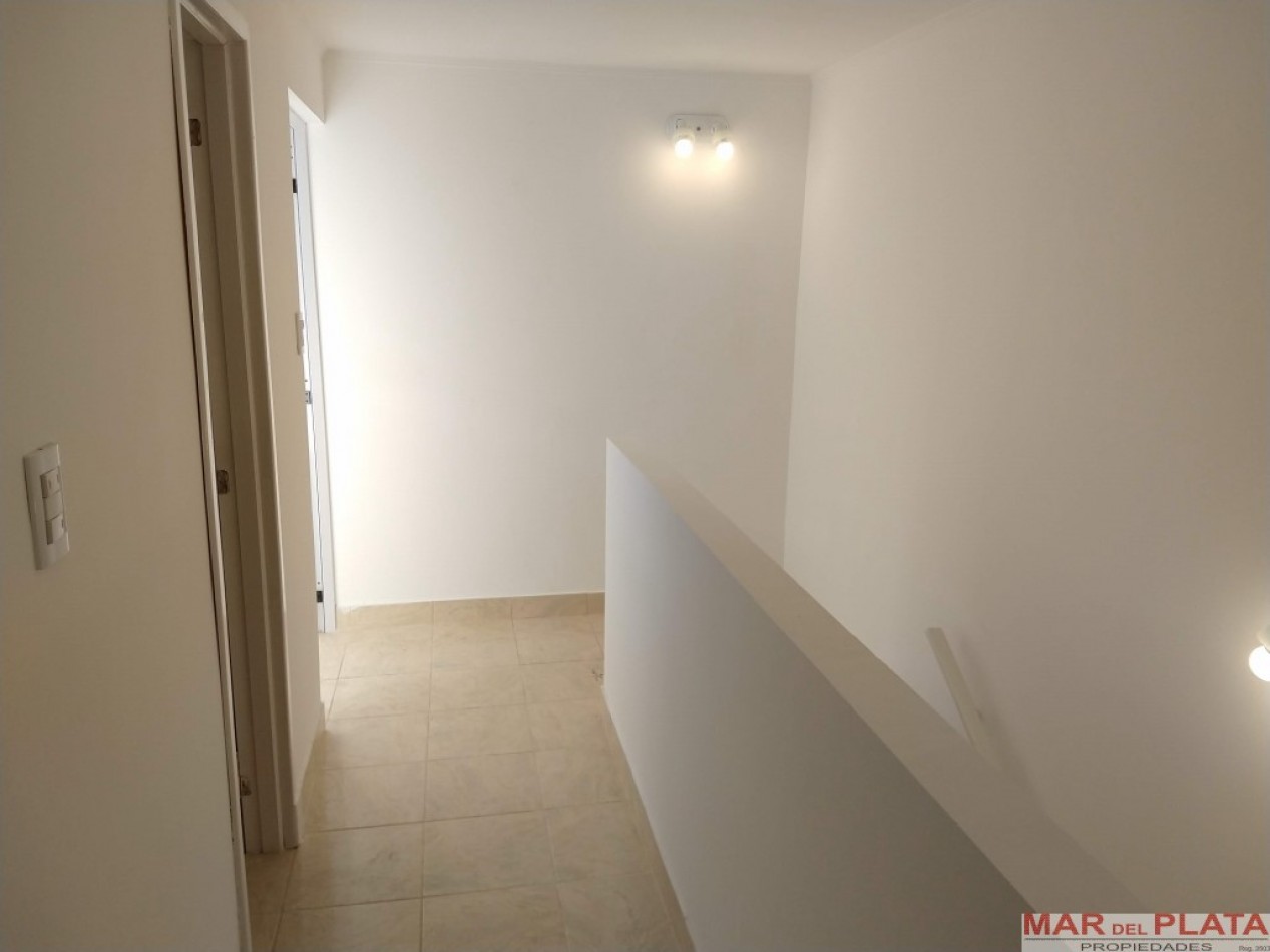Duplex tres ambientes a Estrenar. San Jose