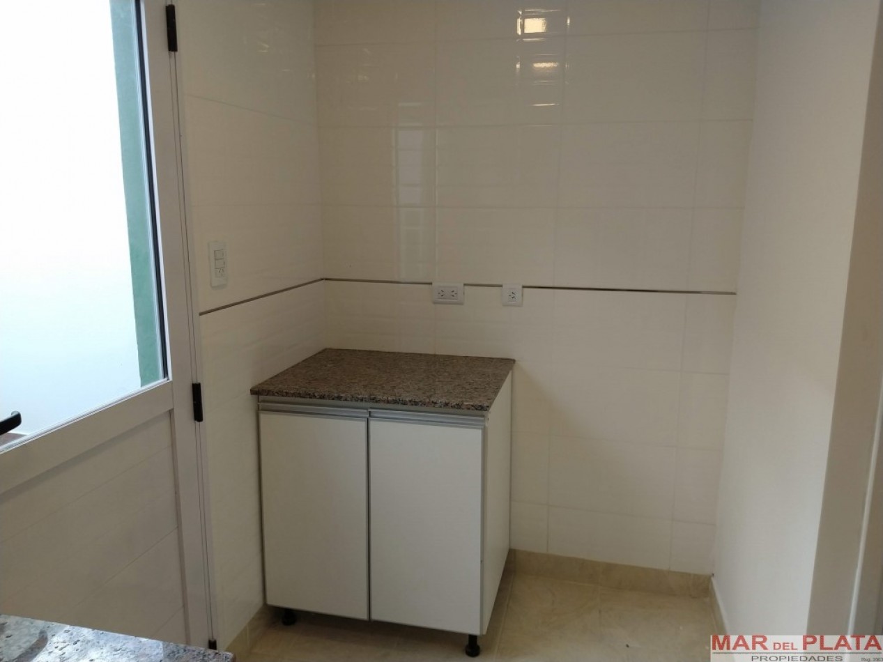 Duplex tres ambientes a Estrenar. San Jose