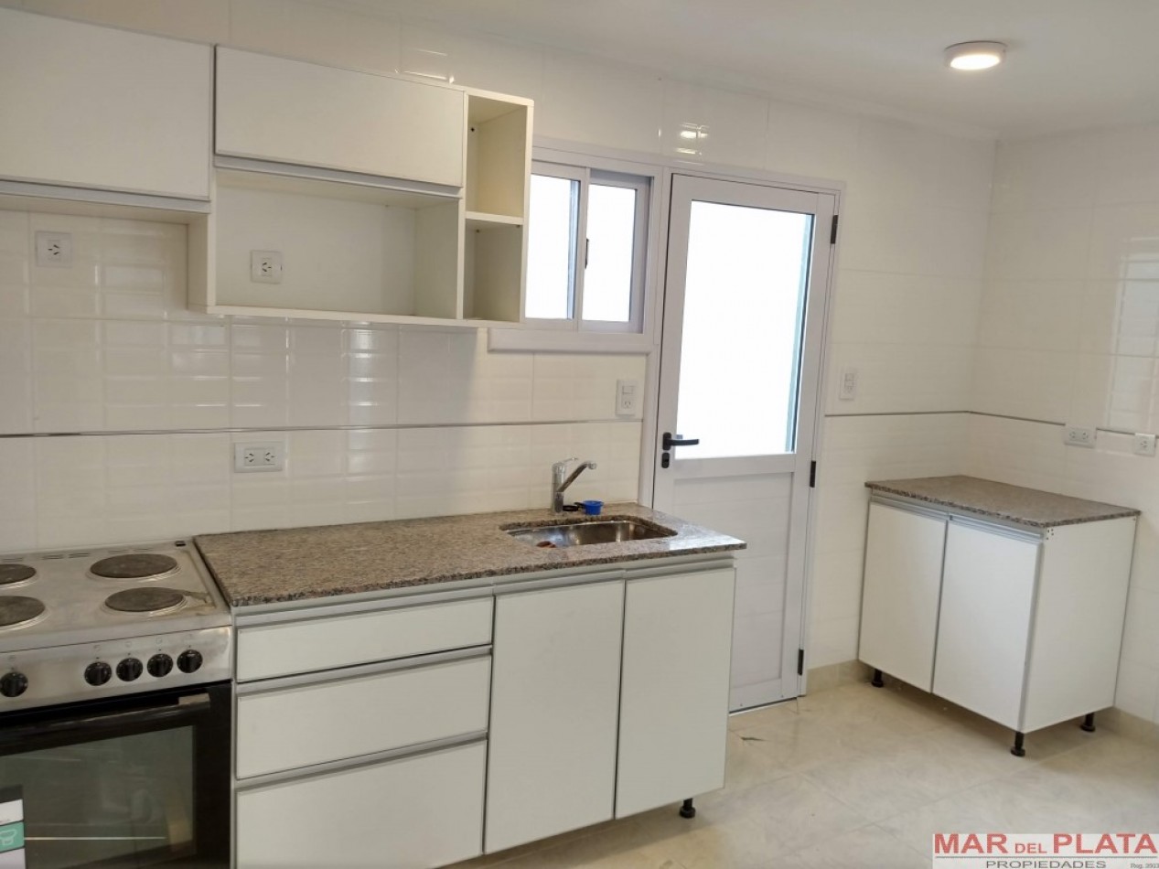 Duplex tres ambientes a Estrenar. San Jose