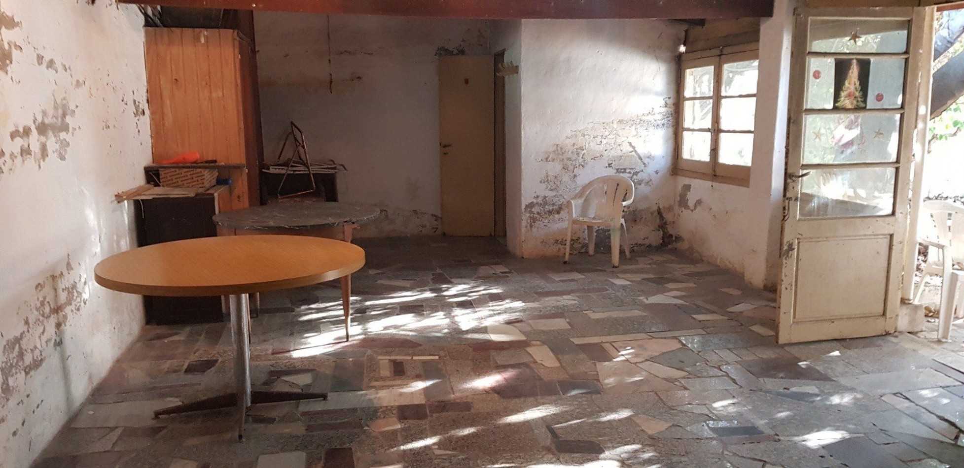 Propiedad en block. Casa de tres ambientes con garage + Departamento tres ambientes. Bo. El Progreso