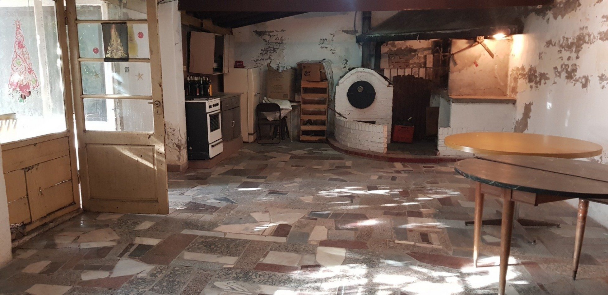 Propiedad en block. Casa de tres ambientes con garage + Departamento tres ambientes. Bo. El Progreso