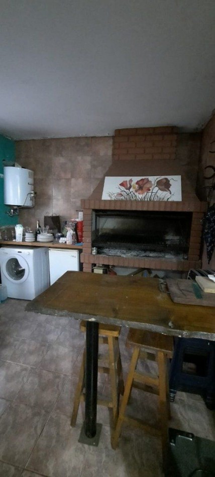 Chalet tres ambientes con garage. Reciclada. Colinas de Peralta Ramos