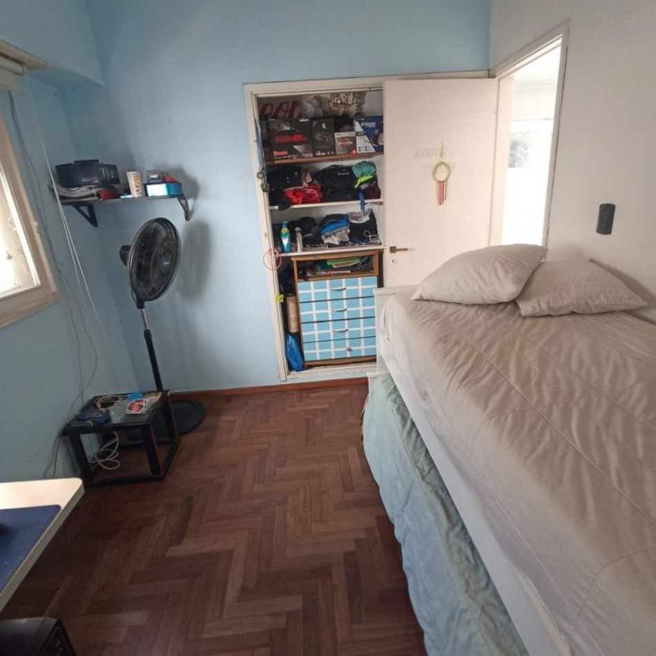 Chalet tres ambientes con garage. Reciclada. Colinas de Peralta Ramos