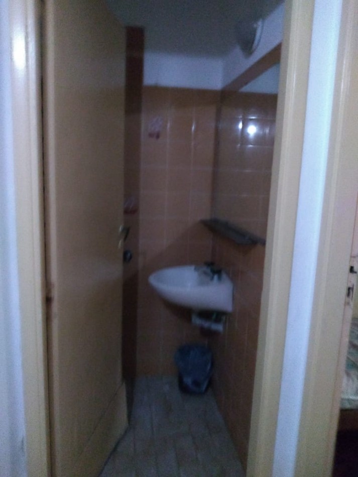 Hotel / Restaurant 18 habitaciones con bano (ideal emprendimiento para oficinas y locales, con proyecto ya aprobado)