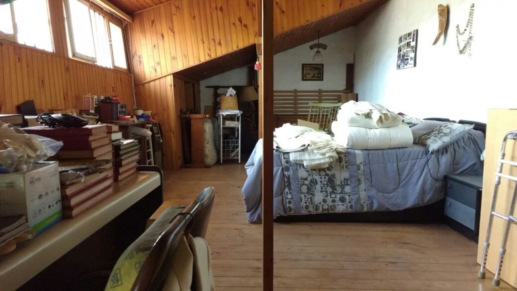 Chalet en lote propio de tres ambientes + altillo, parque y garage