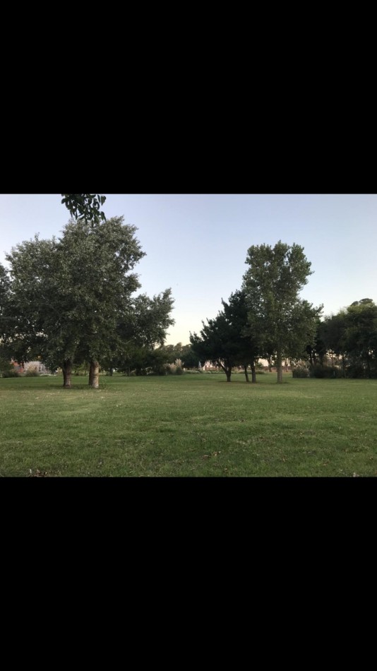 Lote en Country del Golf y Mar Los Acantilados.
