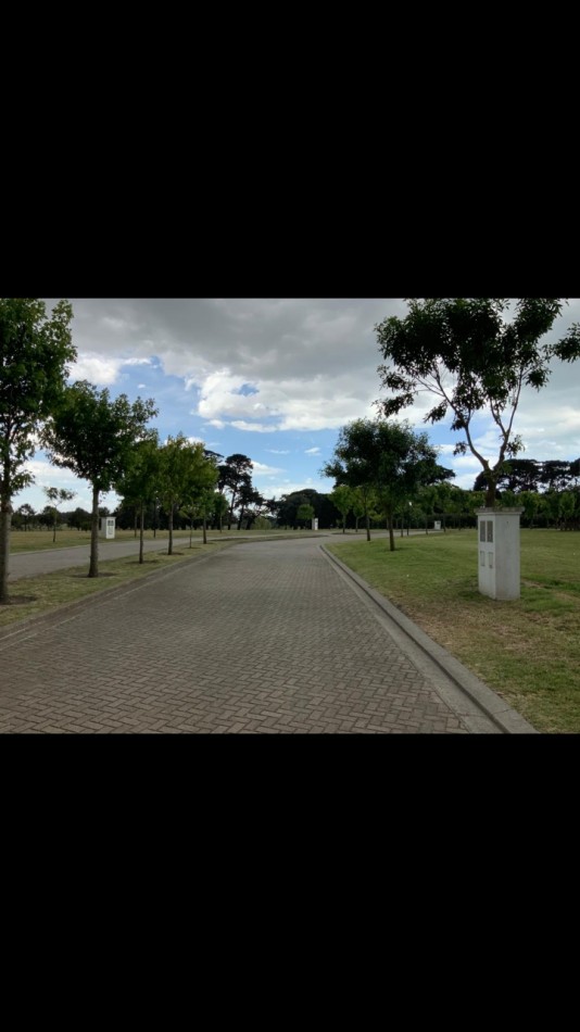 Lote en Country del Golf y Mar Los Acantilados.
