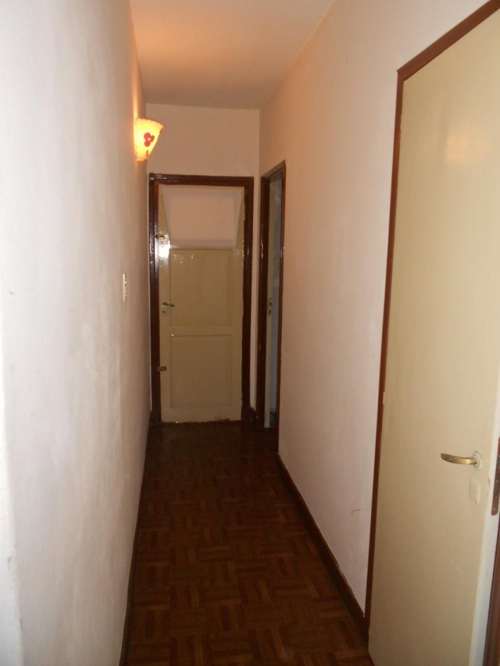 Propiedad ideal para Hostel/geriatrico, desarrollada en dos plantas. Zona LaPerla