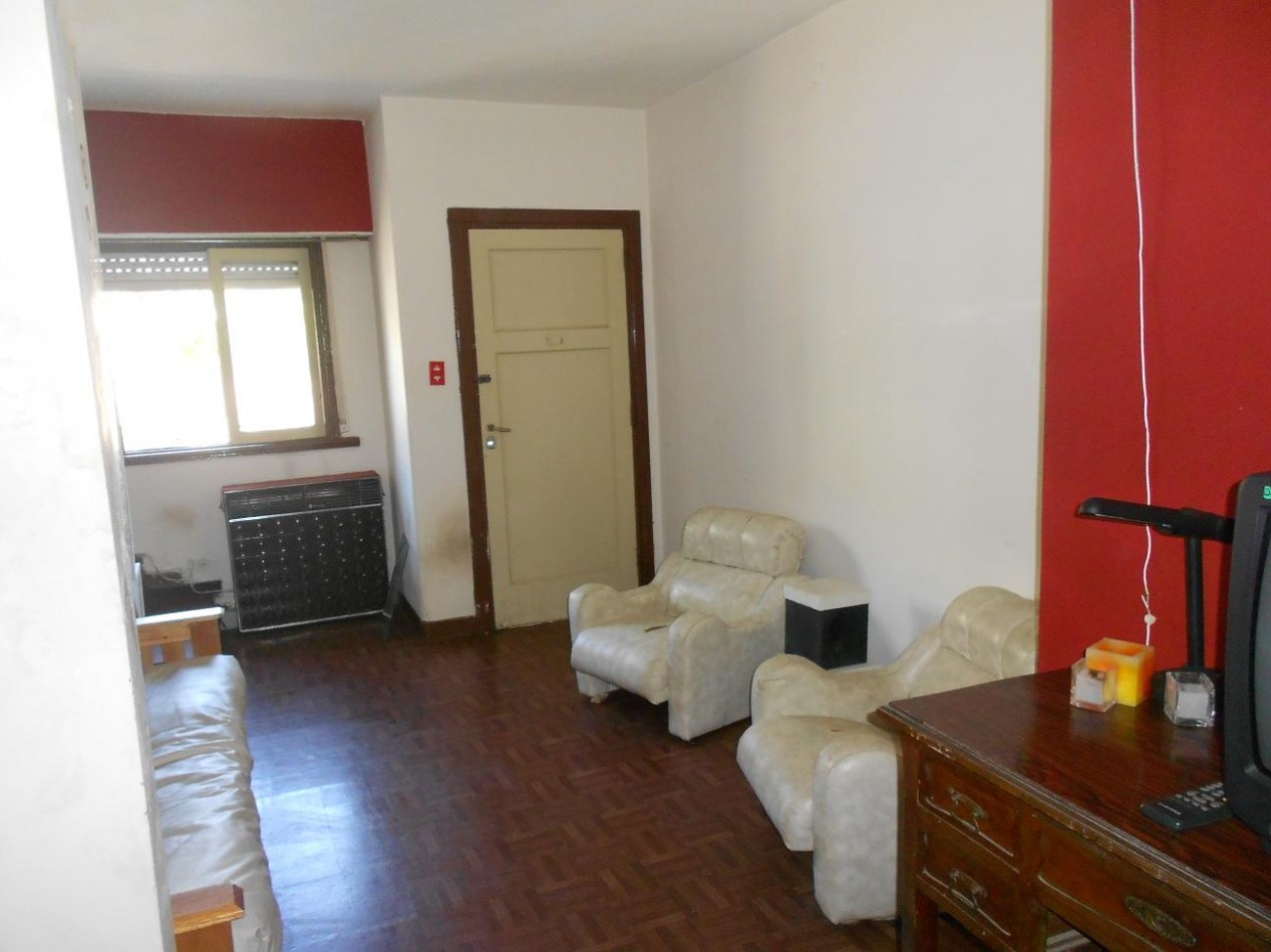 Propiedad ideal para Hostel/geriatrico, desarrollada en dos plantas. Zona LaPerla