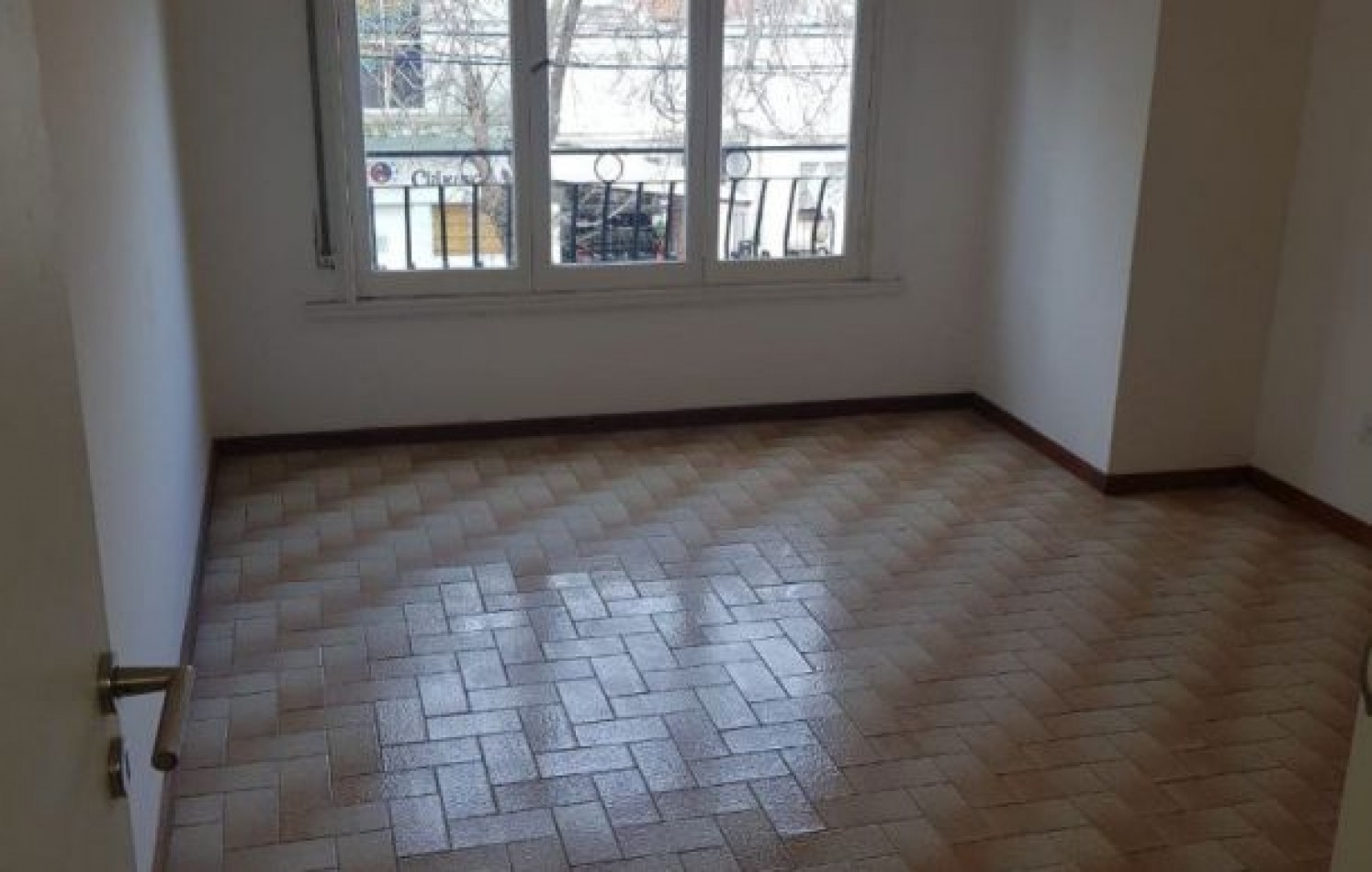 PH 2 ambientes con garage a la calle con balcon. Reciclado. Zona Don Bosco