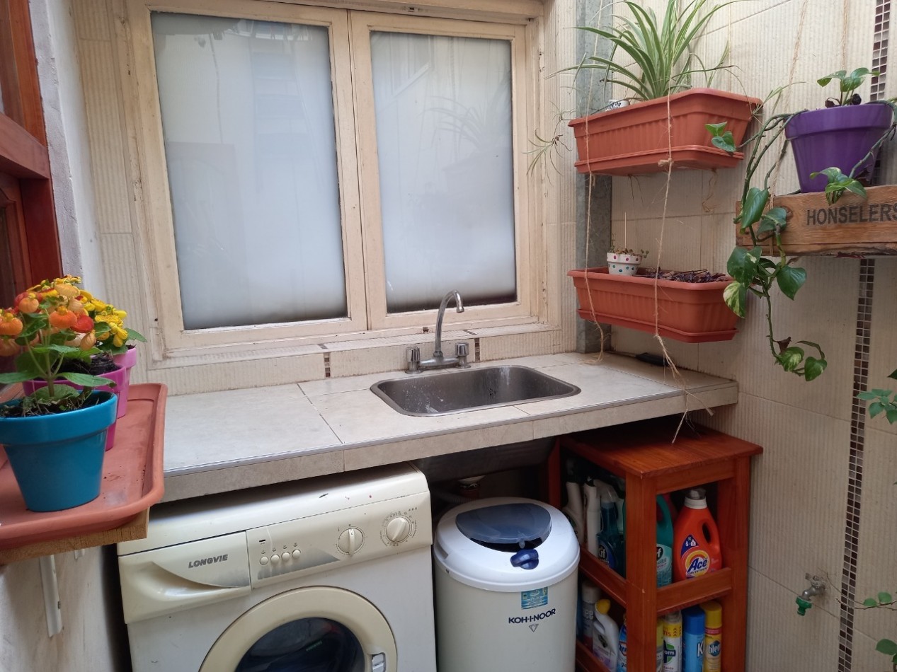 P.H. de tres ambientes, totalmente independiente. Reciclado. Zona Mundialista
