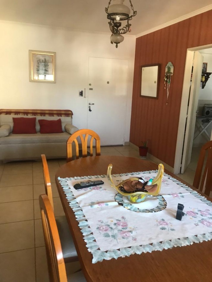DEPARTAMENTO TRES AMBIENTES EXTERNO CON ESPACIO PARA AUTO. ZONA: VILLA PRIMERA
