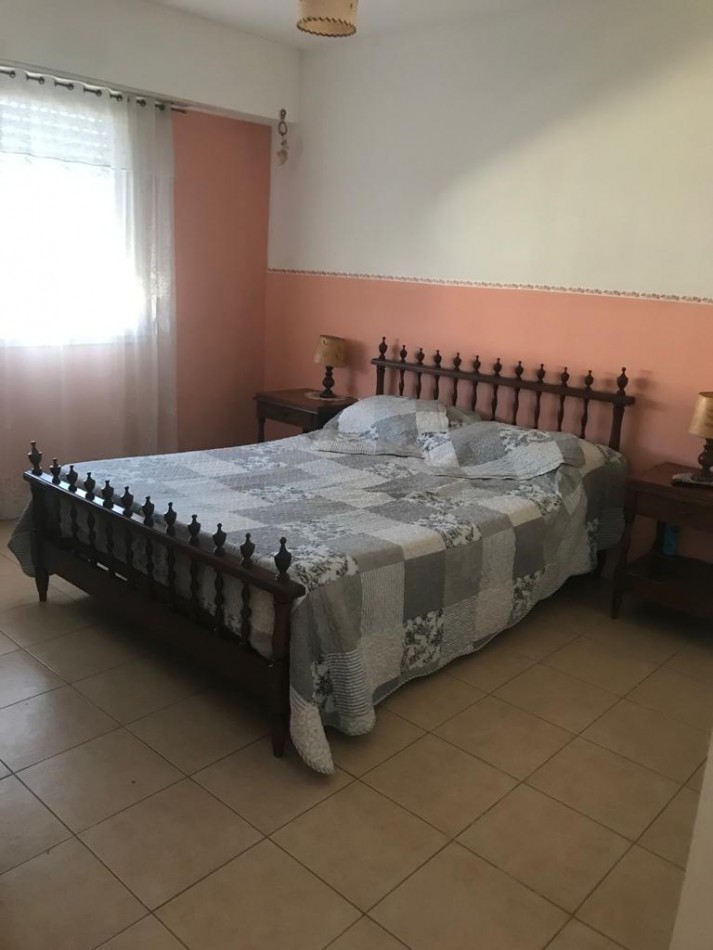 DEPARTAMENTO TRES AMBIENTES EXTERNO CON ESPACIO PARA AUTO. ZONA: VILLA PRIMERA