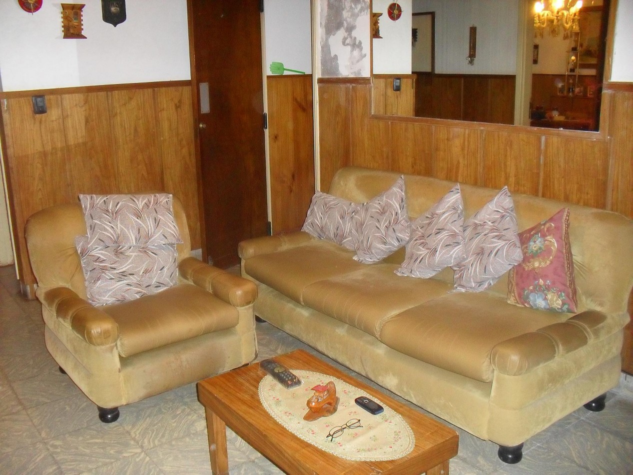 CHALET CUATRO AMBIENTES EN LOTE PROPIO CON GARAGE, DESARROLLADO EN PLANTA BAJA.LAS AVENIDAS