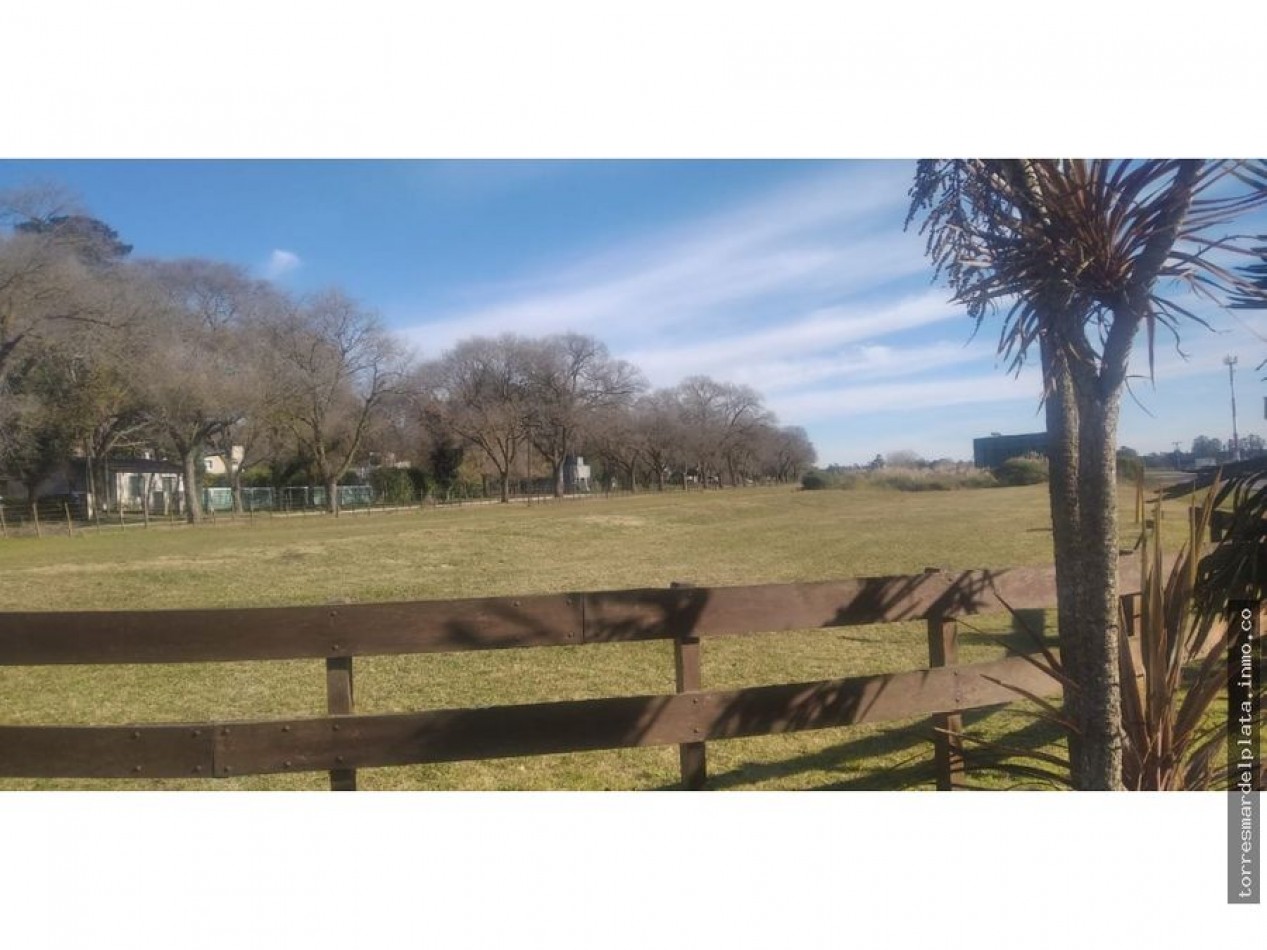 Lote en Colina Alegre.