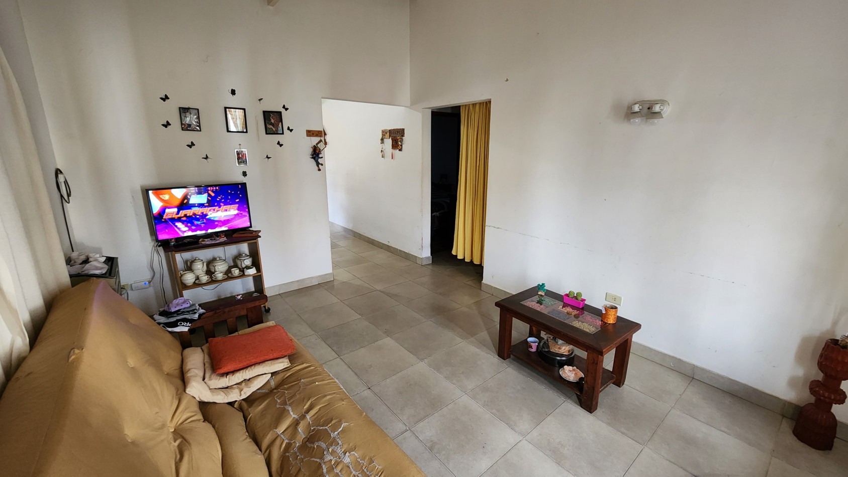 Csa de tres ambientes + departamento de tres ambientes chico. Bo.Jorge Newbery