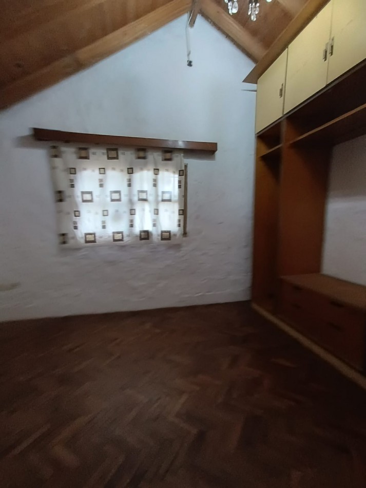 Chalet cuatro ambientes en Bosque Perlata Ramos