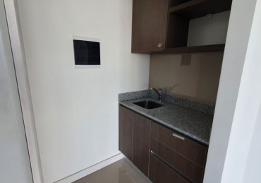 Oficina en edificio. Edif. Ofice Park. Chauvin
