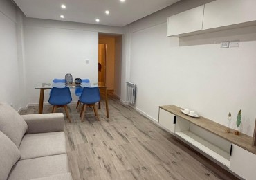 departamento tres ambientes con espacio de cochera a la calle con balcon saliente. Reccialdo y amblado, Zona: Centro